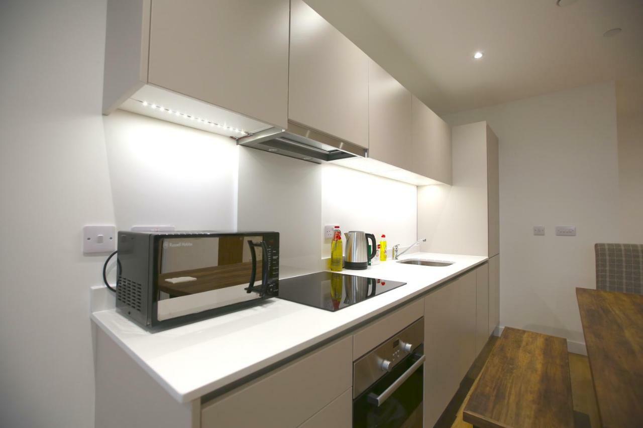 Infinity Apartments Bracknell Exterior foto